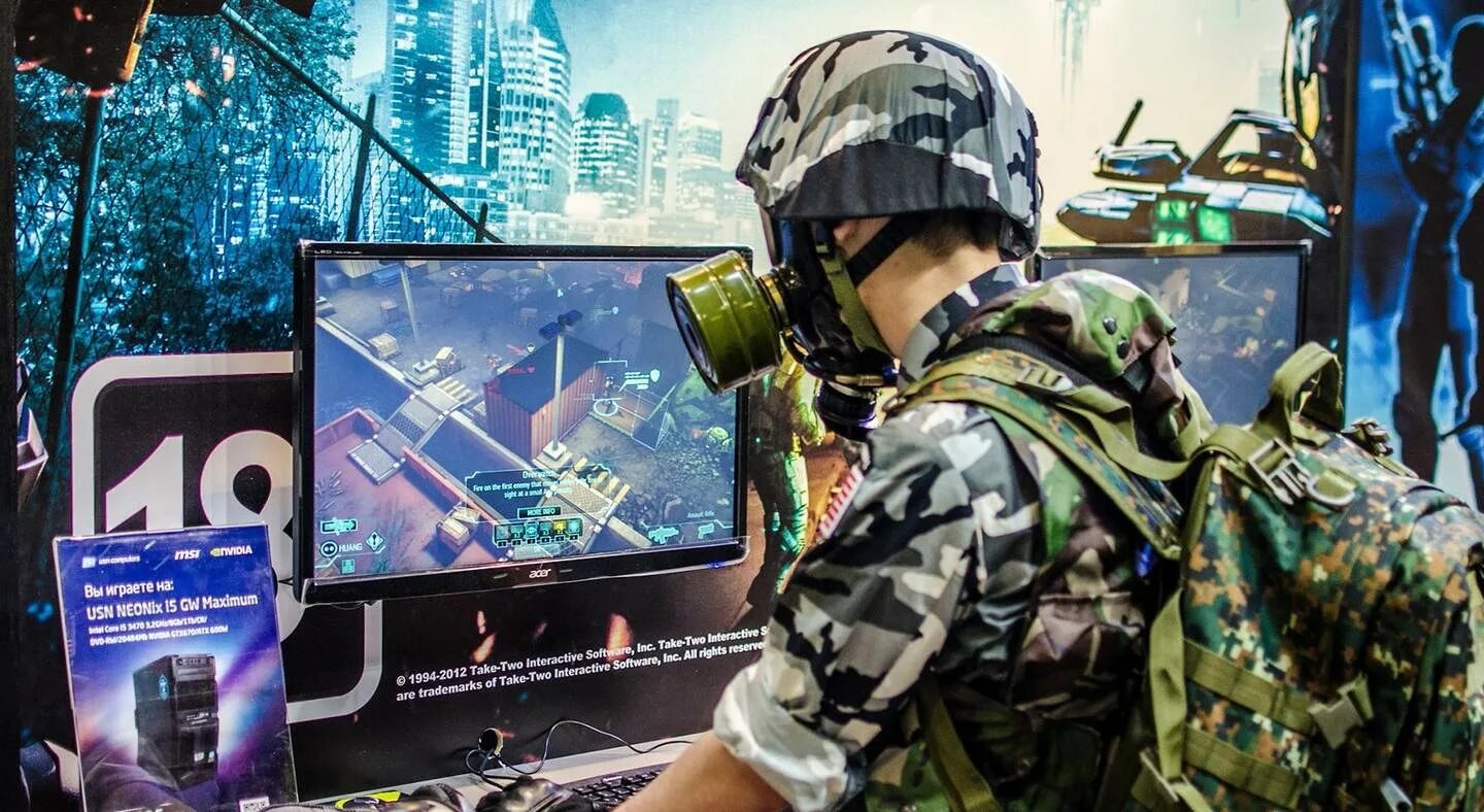Военный компьютер. Компьютерные войска. Компьютер военные игровой. Военный геймер.