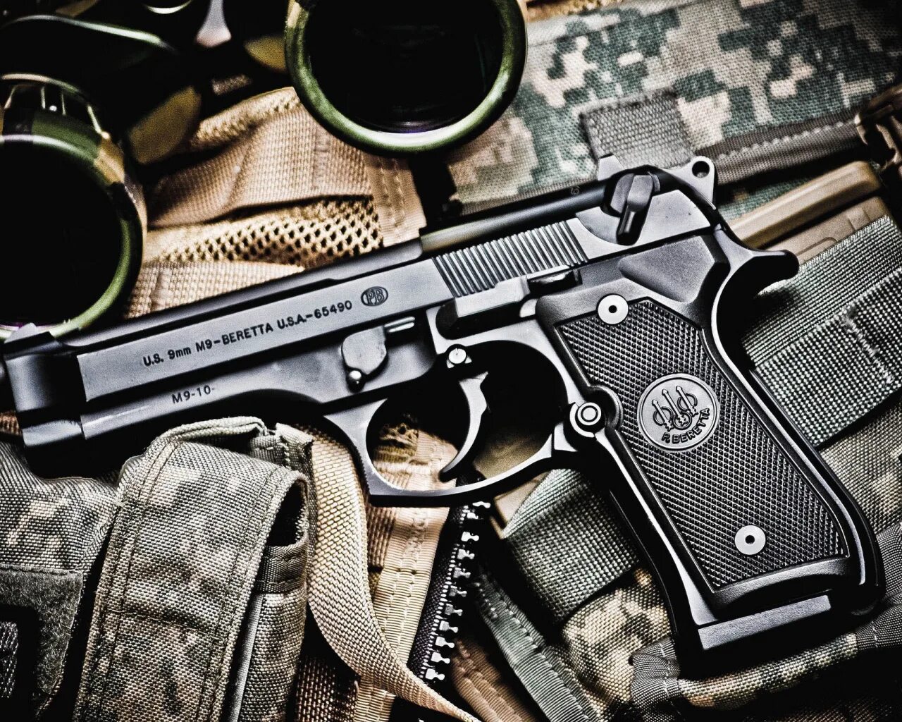 Пацанские рабочий стол. Беретта 92. Beretta m9 Калибр. Беретта 92 черный. Беретта 92 ствол.