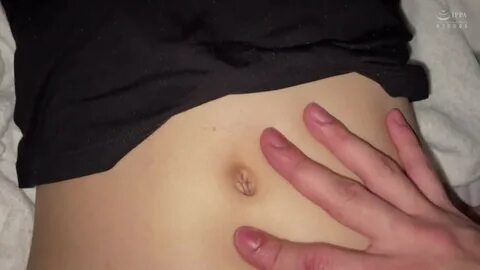 Squeeze the belly button resembling petals - ThisVid.com на русском