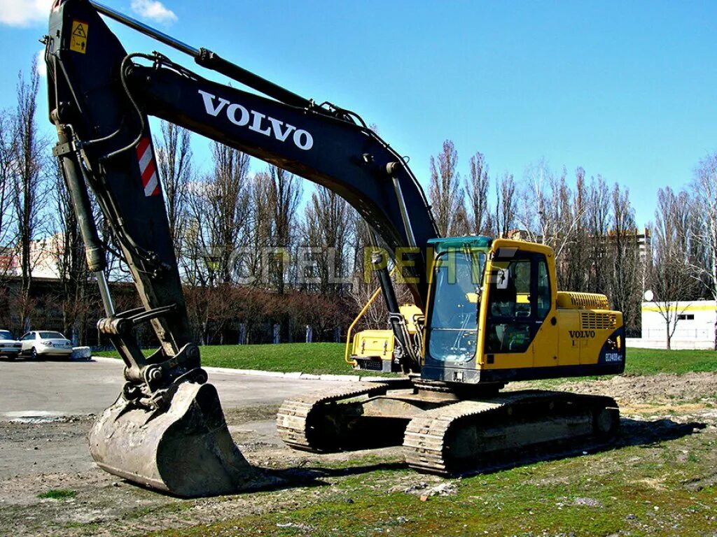 Экскаватор Вольво 205. Volvo es210. Экскаватор Volvo ЕС-240. Экскаватор Вольво колесный полноповоротный.