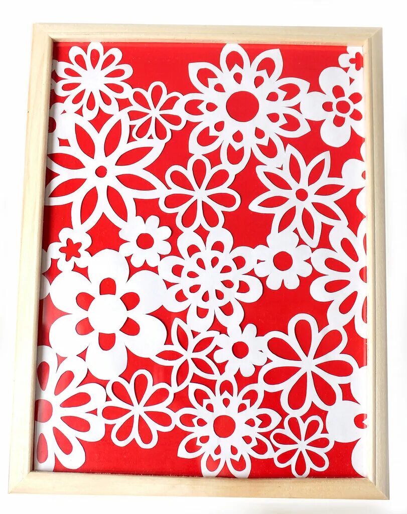 художественное вырезание из бумаги. открытки вытынанки. объемные открытки вырезание. открытки вытынанки. ажурное вырезание.