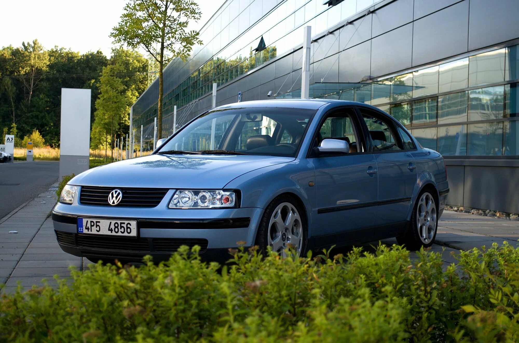 Купить volkswagen в 5. Фольксваген Пассат b5. Фольксваген Пассат б5 2000. VW Passat b5 2004. Фольксваген Пассат б5 седан.