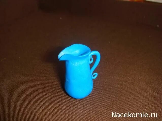 Кувшинчик из пластилина. Лепка кувшинчик. лепка кувшина. кувшин из пластилина. лепка кувшинчика из пластилина.