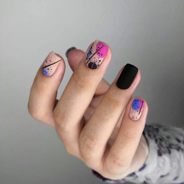 нейл студия на домодедовской. маникюр на маяковской. Napravo маникюрная бутово. направо маникюр маяковская.