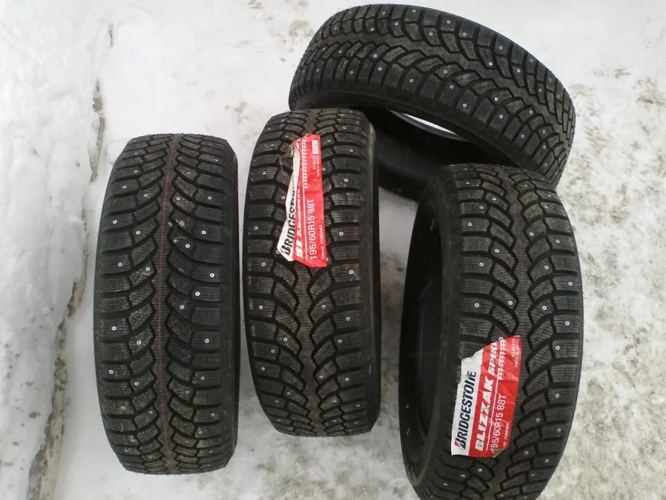 Шины бриджстоун спайк. Bridgestone Blizzak Spike-01. Bridgestone Spike 01. 285/60 R18 Bridgestone Blizzak Spike-01 116t ш. Bridgestone Blizzak Spike-01 205/70 r15 96t.