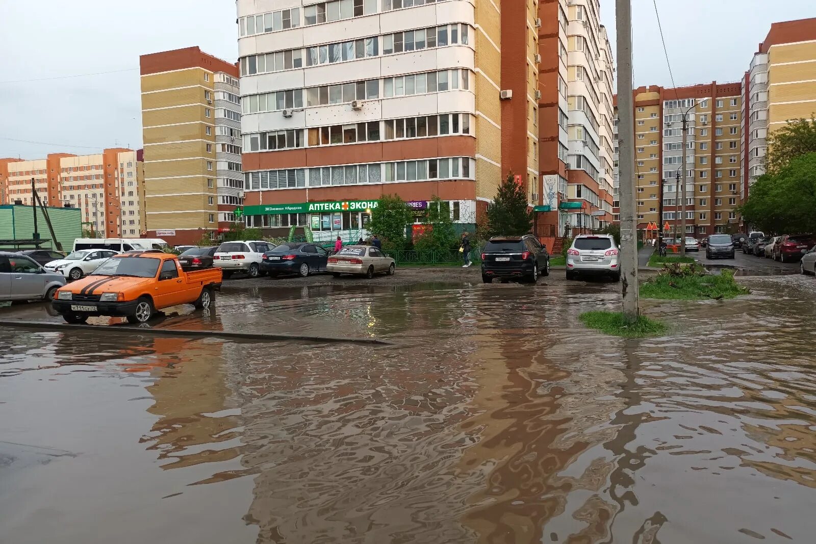 Тюмень затопление. Затопление тюменская. Затопление тюменская. Тюмень затопило. Тюмень затопление.
