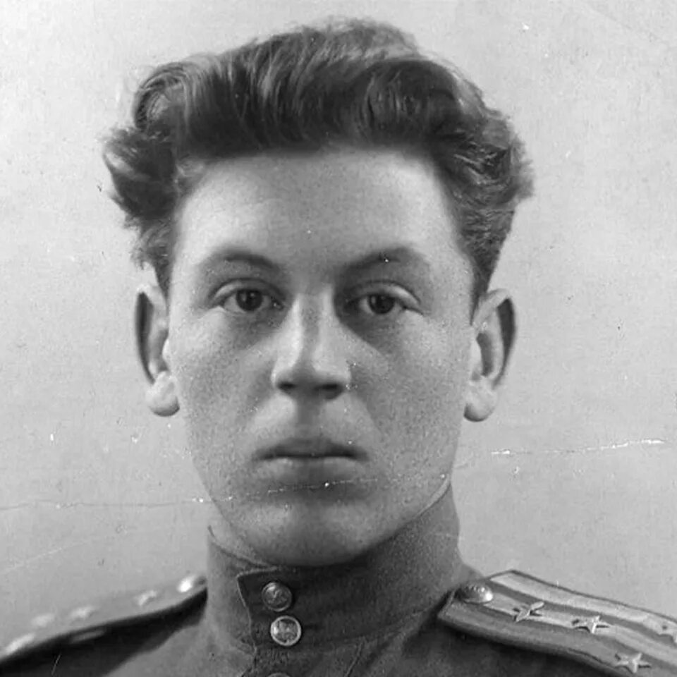 Фото василия сталина. 3 сына сталина. 3 сына сталина. 3 сына сталина. 3 сына сталина.