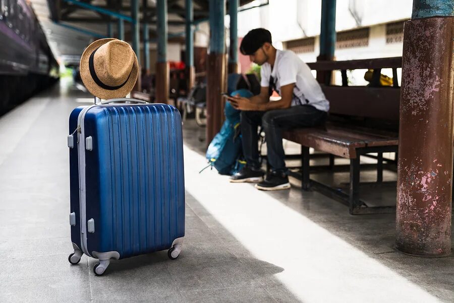 Грузовой багаж. Excess baggage. Багаж в аэропорту. Тур без багажа. Тур без багажа.