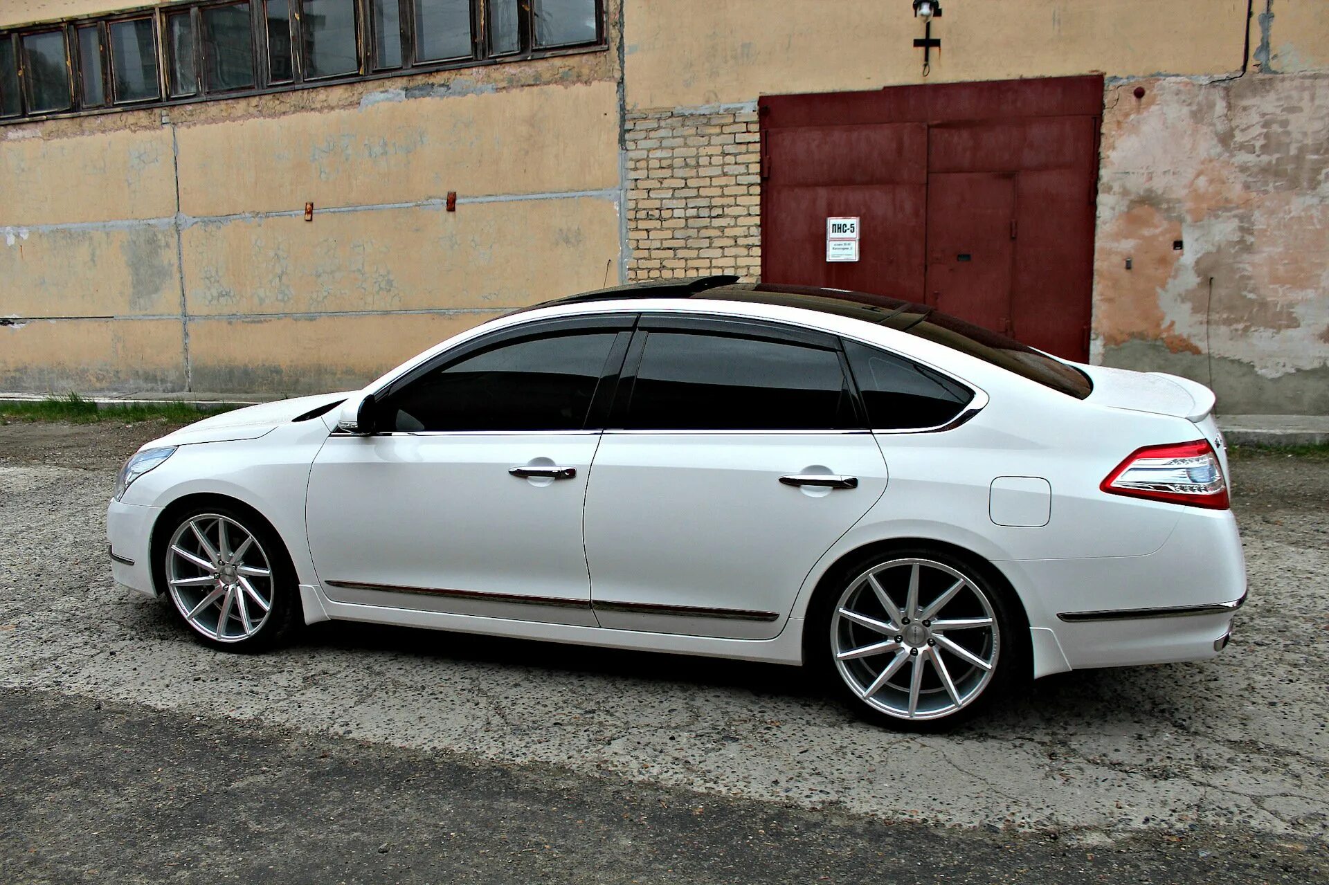 Audi a4 b7 r17. Ауди а6 с5 r17. Audi a6 c5 r16. Audi a6 c5 диски r16. Audi a6 c5 диски r17.