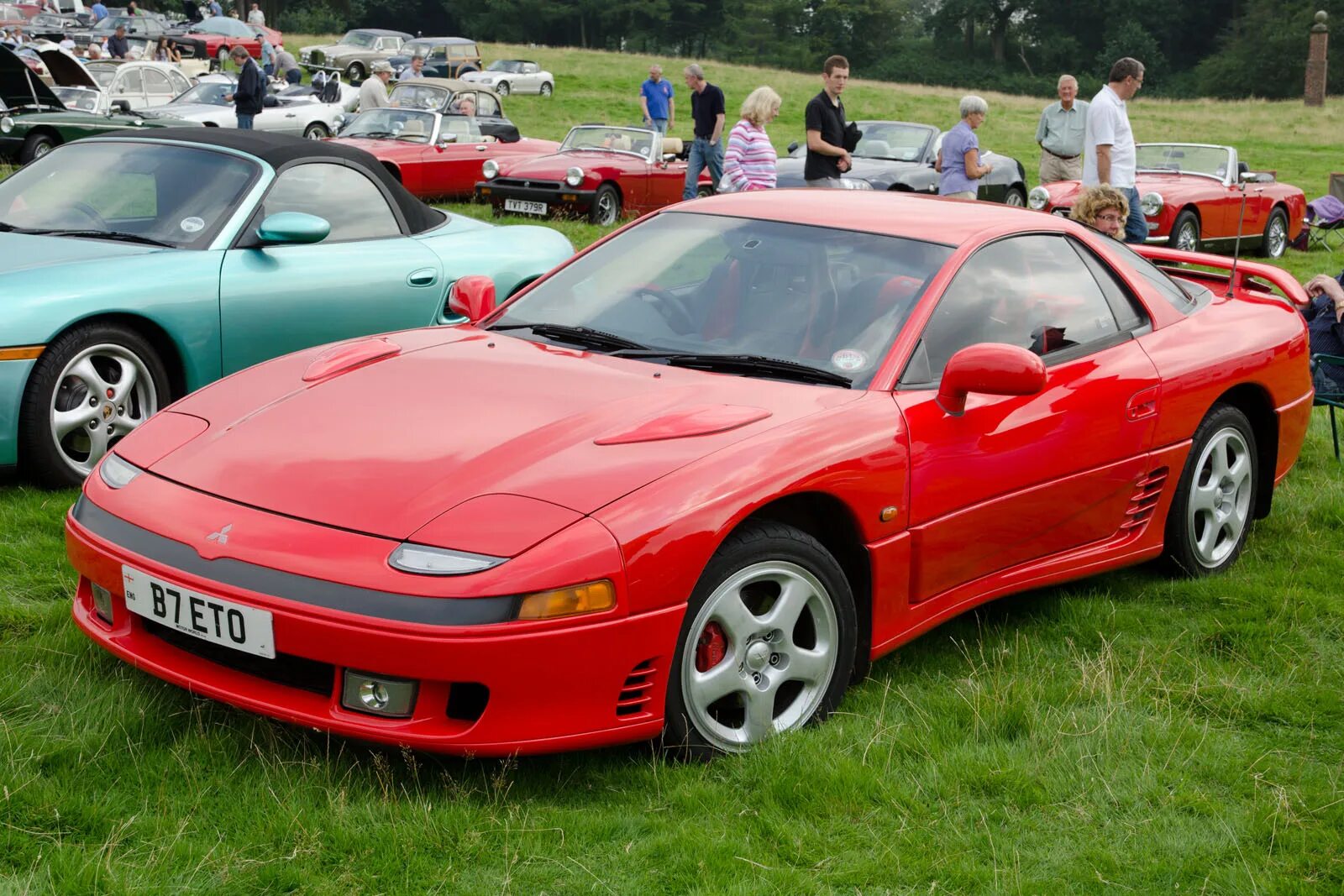 Мицубиси 1992. Mitsubishi GTO 3000gt. Митсубиси 3000 gt 2000. Митсубиси 3000gt 1992. Mitsubishi GTO 3000.