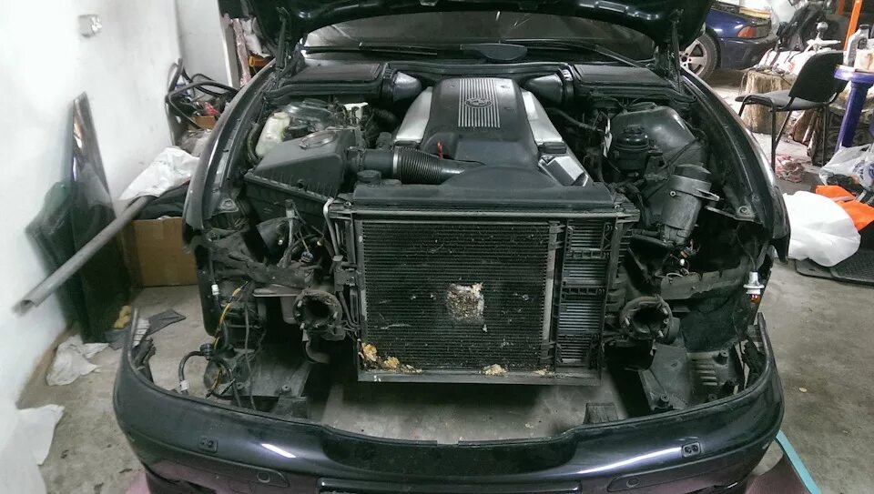 Как снять радиатор е39 Мойка радиатора е39 универсал BMW 5 series Touring (E39), 2,5 л, 2003 года сво