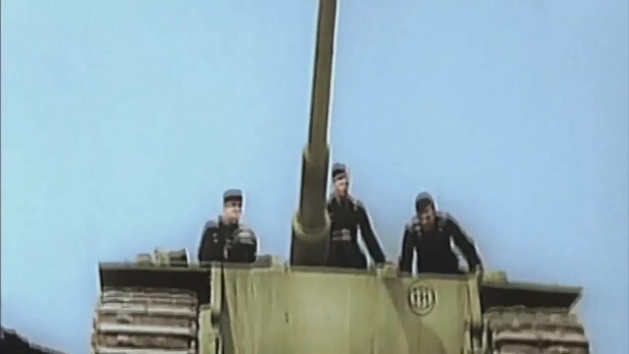Экипаж машины боевой песня слушать. Три танкиста экипаж машины боевой. Экипаж машины боевой 1983. Panzerkampf Battle of Kursk Sabaton.