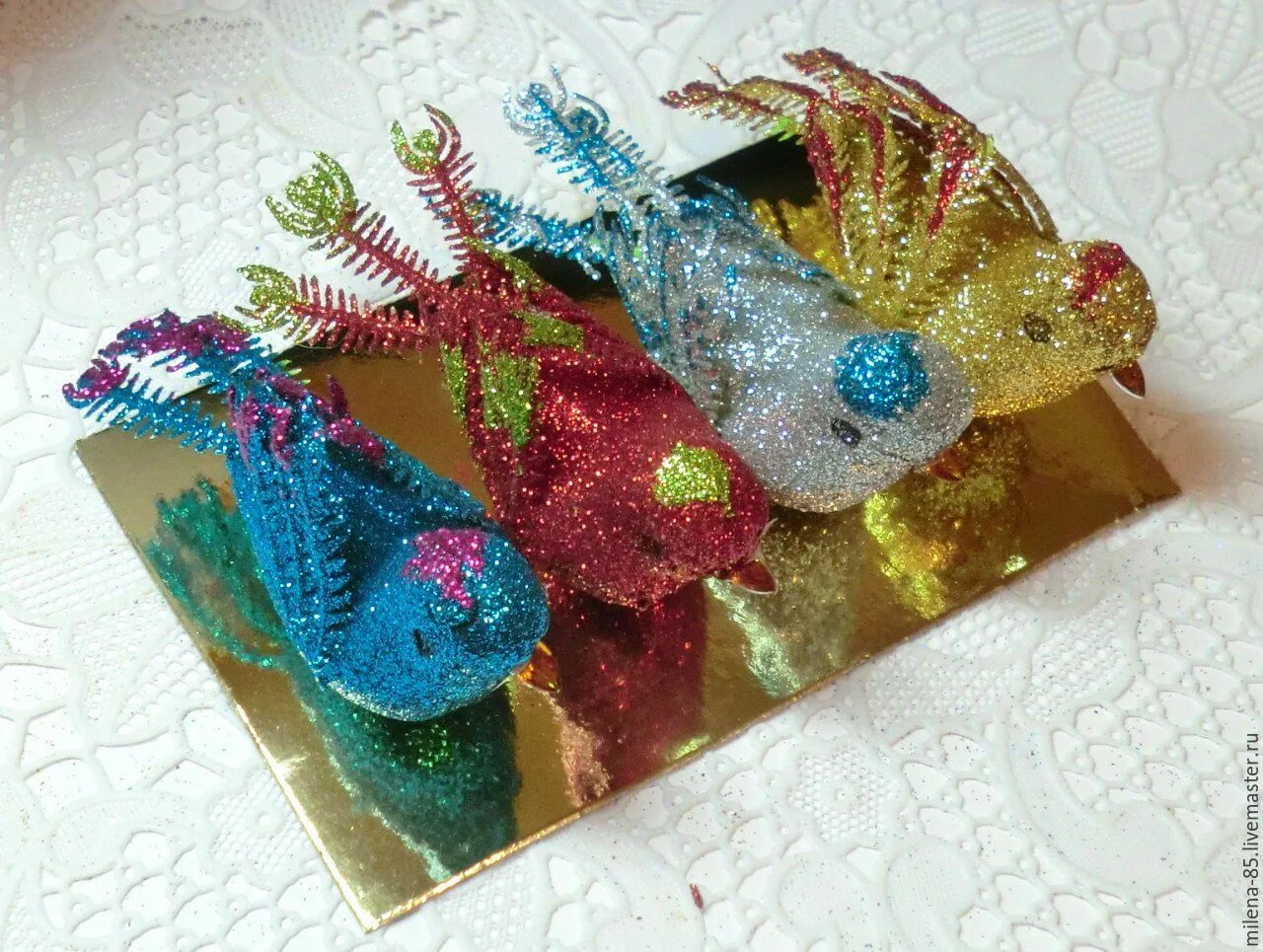 поделки из фоамирана с блестками. поделки из фоамирана с блестками. цветы из фоамирана с блестками. поделки из фоамирана с блестками. бабочки для украшения.