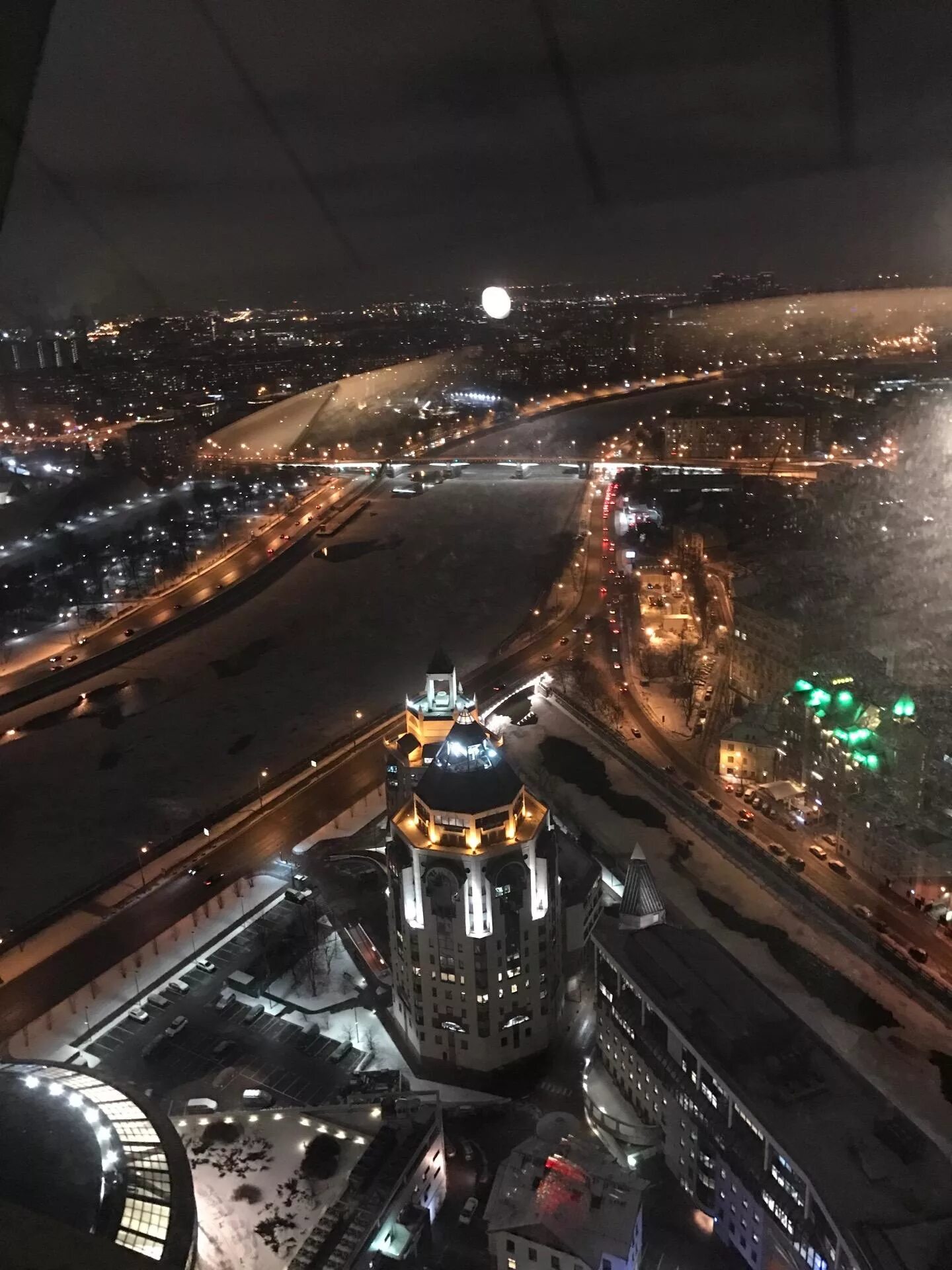 косьмидимьянская набережная 52. космодамианская набережная, 52, стр. космодамианская набережная 52 гостиница. космодемьянская набережная 52 стр 8 москва. космодамианская набережная 52 стр 6.