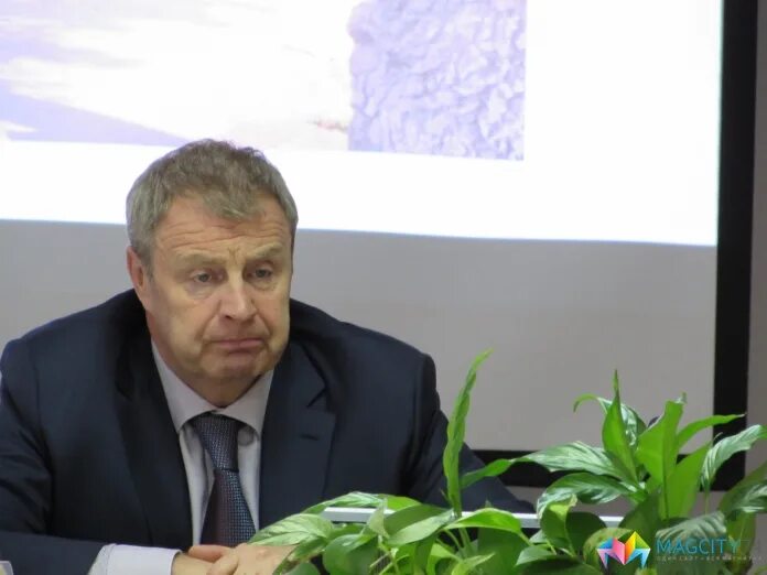 Мэр тюмени. Доходы мэра. Инфографика доходы. Доходы мэра. Кляйн евгений юрьевич.