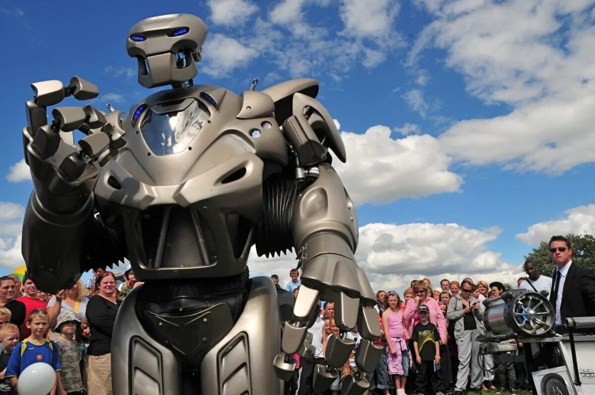 Самого нового робота. Робот Титан экзоскелет. Робот Титан иоконис. Робот настоящий.