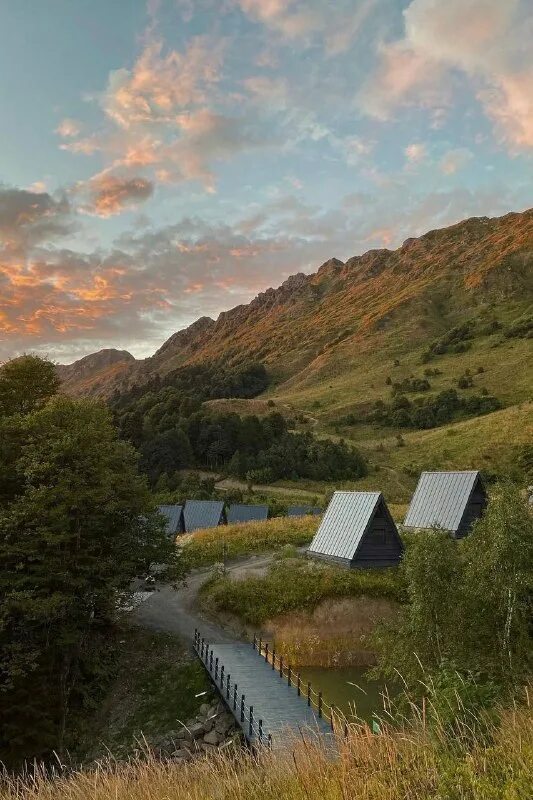 красная поляна подъемники 2022. олимпийский парк сочи. имеретинка адлер гамма сириус. сириус отель сочи. горки 960 красная поляна.