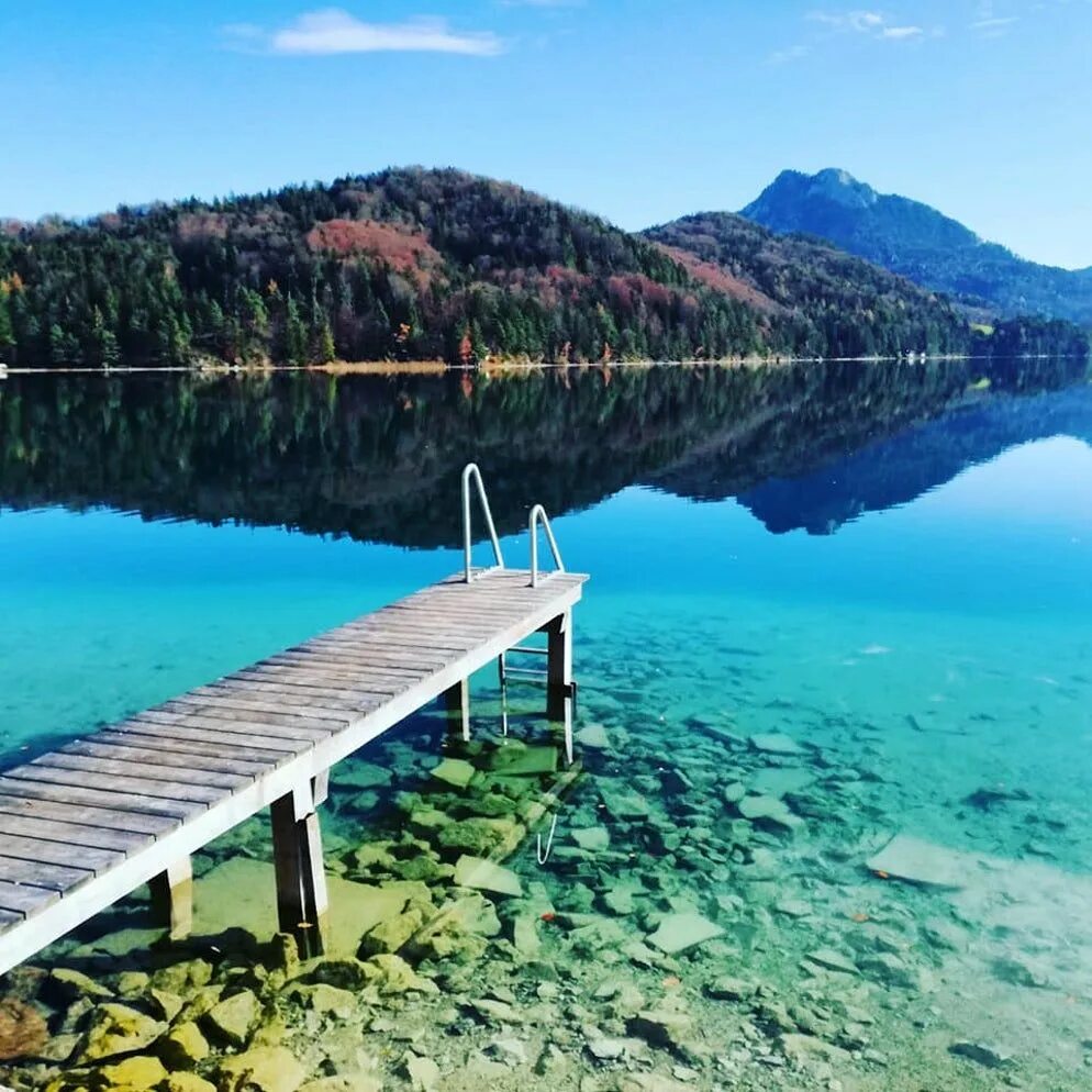 Кристально чистое озеро. Озеро Фушльзее. Озеро клир Лейк. Фушльзее Австрия. Самое чистое озеро.