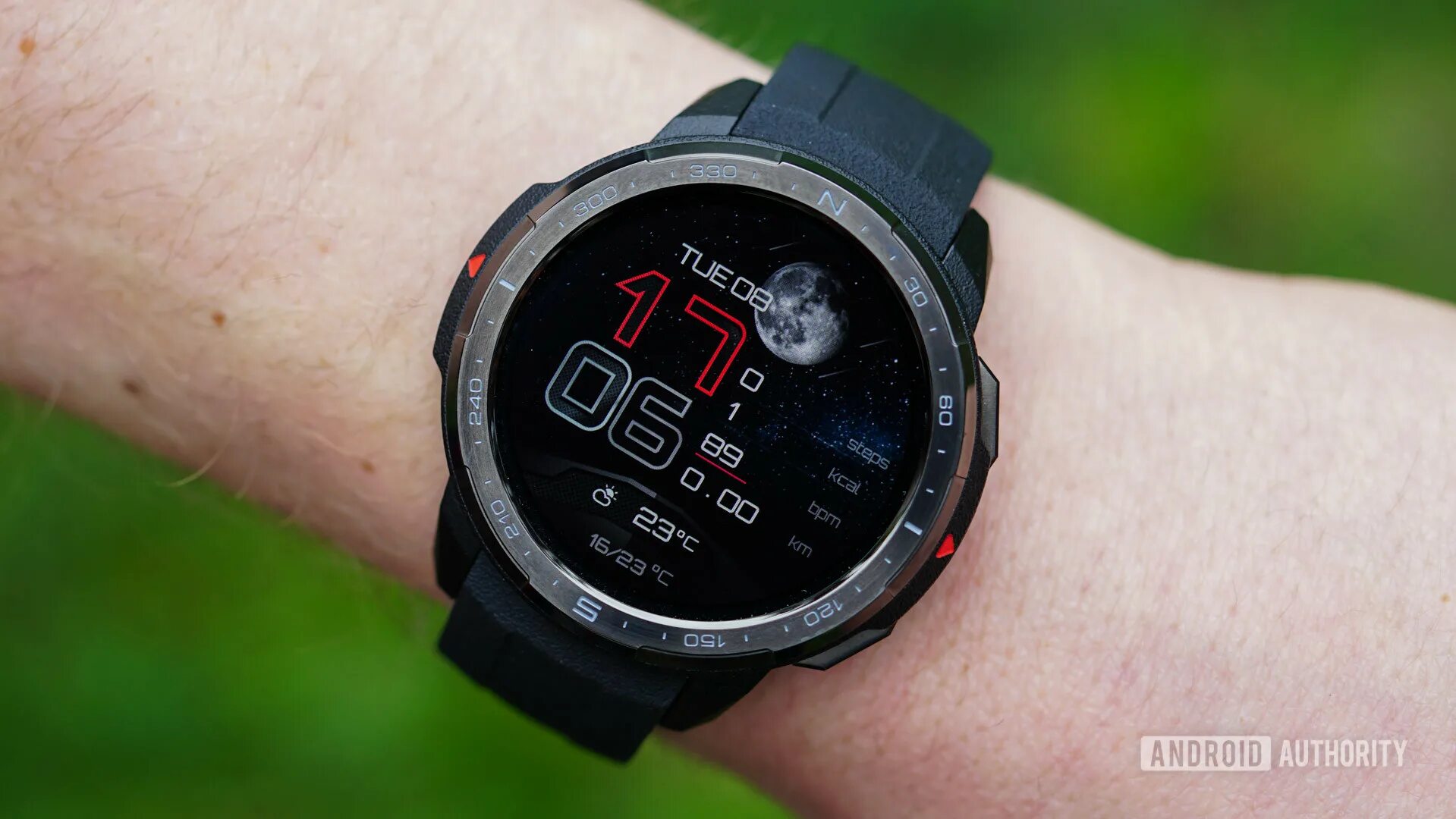 Часы xiaomi gs pro. Хонор watch GS Pro. Циферблаты для Honor GS Pro. Honor watch GS. Смарт часы хонор gt Pro.