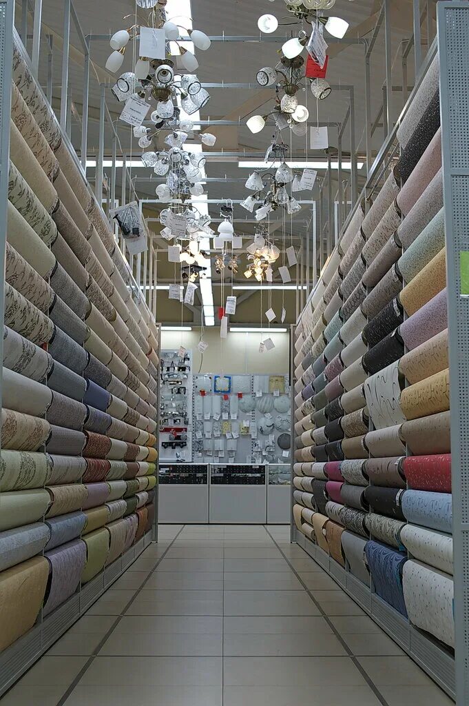 магазин обои киров на производственной 28 в. базовая 8 киров. базовая 8. еврострой киров базовая. обои 7358.