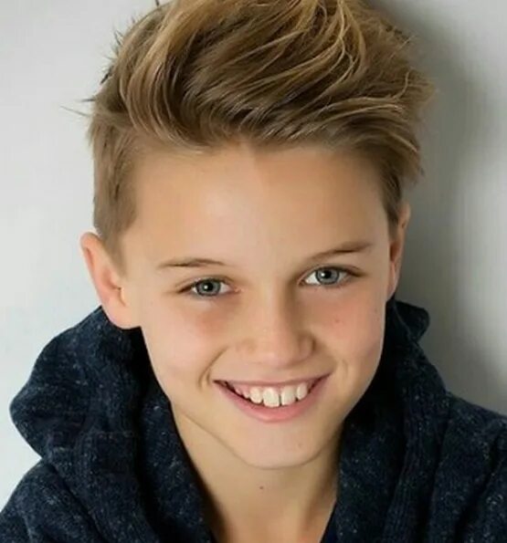 coupe petit garçon raie dégradé idée #hair #ideas #boy Boy hairstyles, Kids hair