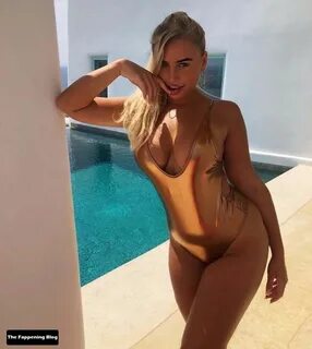 Ellie Brown Nude & Sexy Collection (44 Photos) .