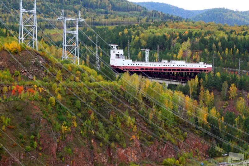 водосбор саяно-шушенская. плотина гэс красноярск. красноярск судоподъемник гэс. красноярская гэс судоприём. гтс красноярского края.