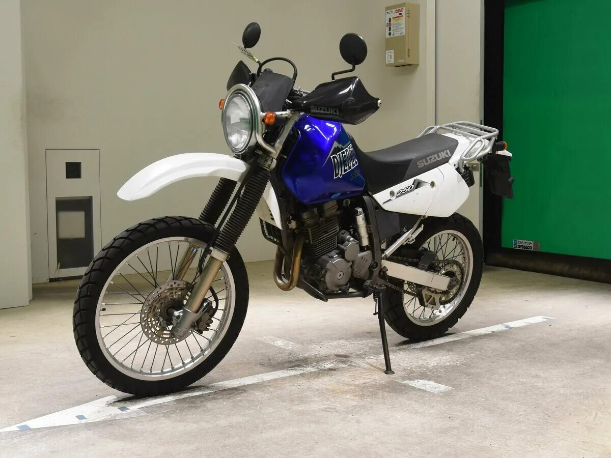 Джебель 250 купить. Djebel 250xc. Djebel 250. Сузуки Джебел 250. Suzuki Djebel 250 XC 2007.