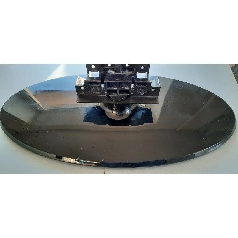 Подставка для телевизора toshiba 42hl833r. Ножка телевизора тошиба. Ножка телевизора тошиба. Ножка для телевизора samsung le32s81b. Ножка для телевизора samsung le32s81b.