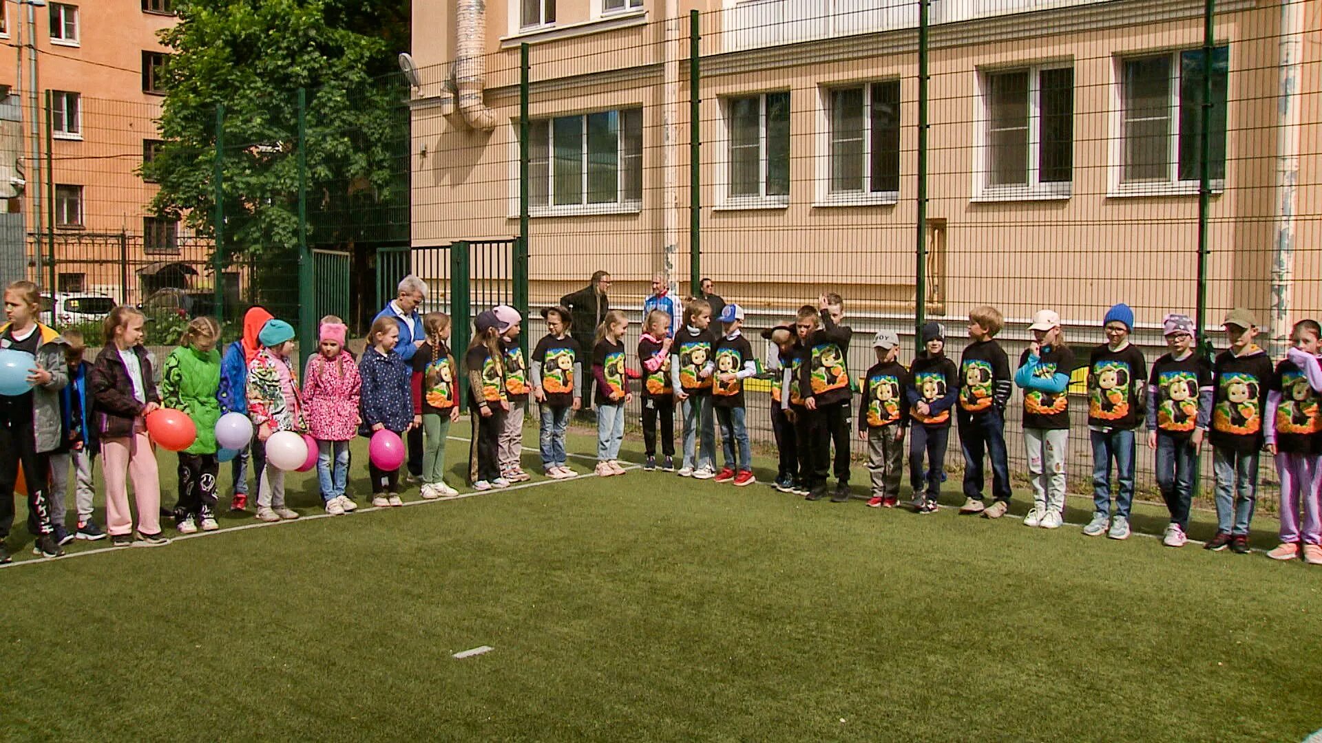 Camp спб. Школьный городской лагерь. Лагерь в Питере. Лагеря Питера детские. Детский городской лагерь.