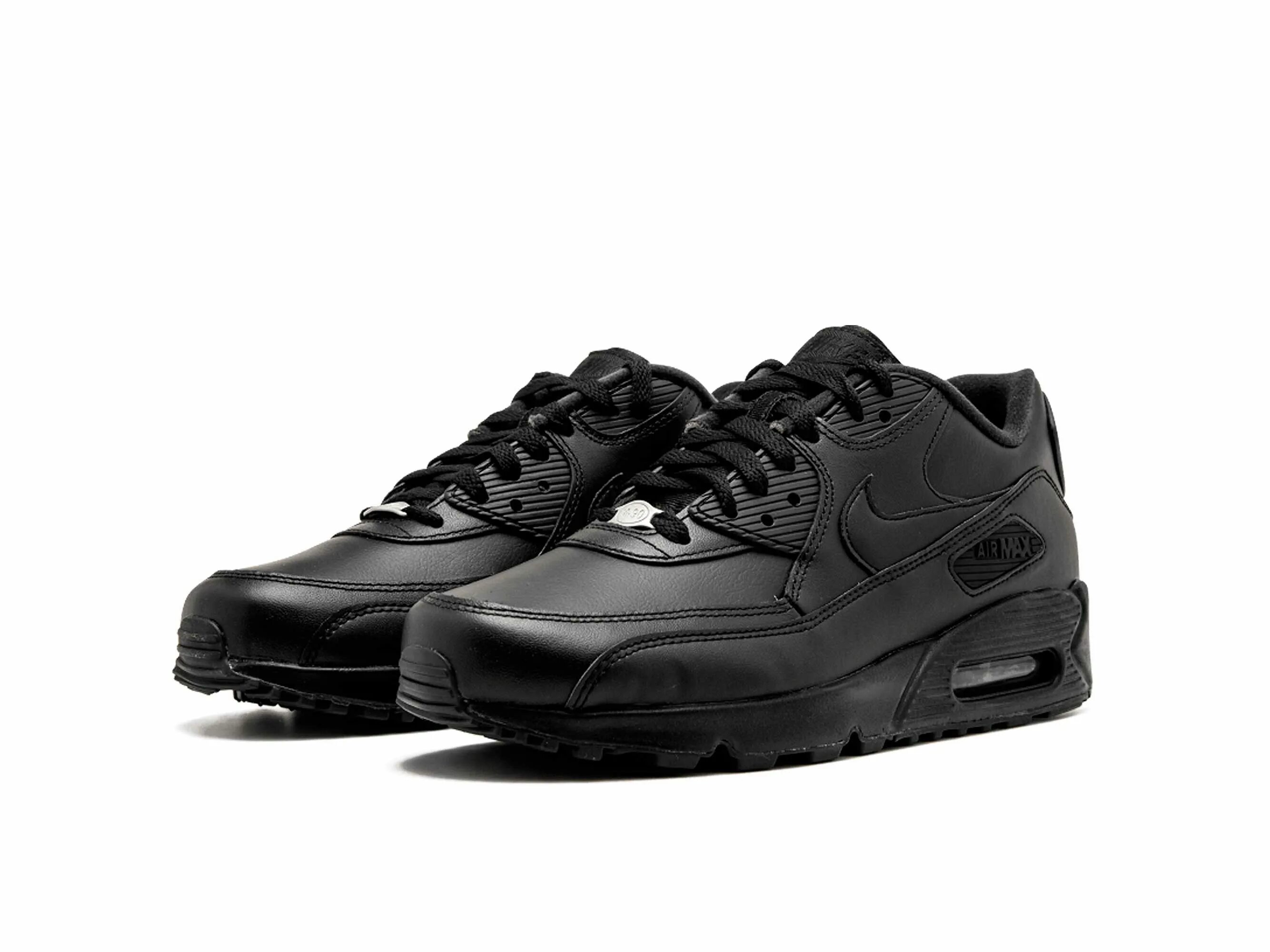 Nike air max 90 essential black. Nike air max черные. Air max 90 черные. Найк аир макс 90 черные. Nike air max 90 all black.