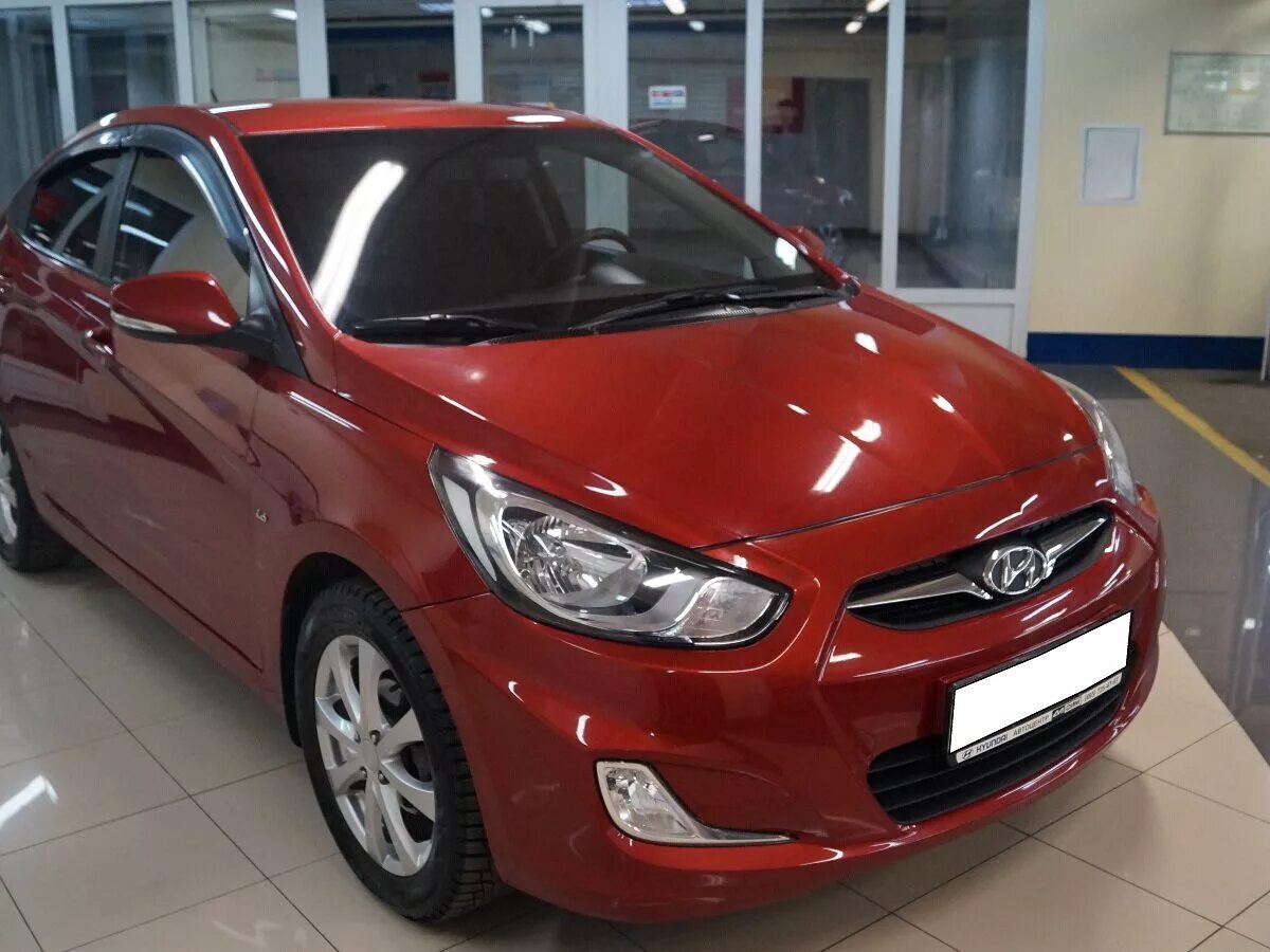 Хендай Солярис 2013 красный. Машинка Хендай Солярис 2013 красный. Hyundai Solaris 1 красный. Хендай Солярис 2015 красный гранат.