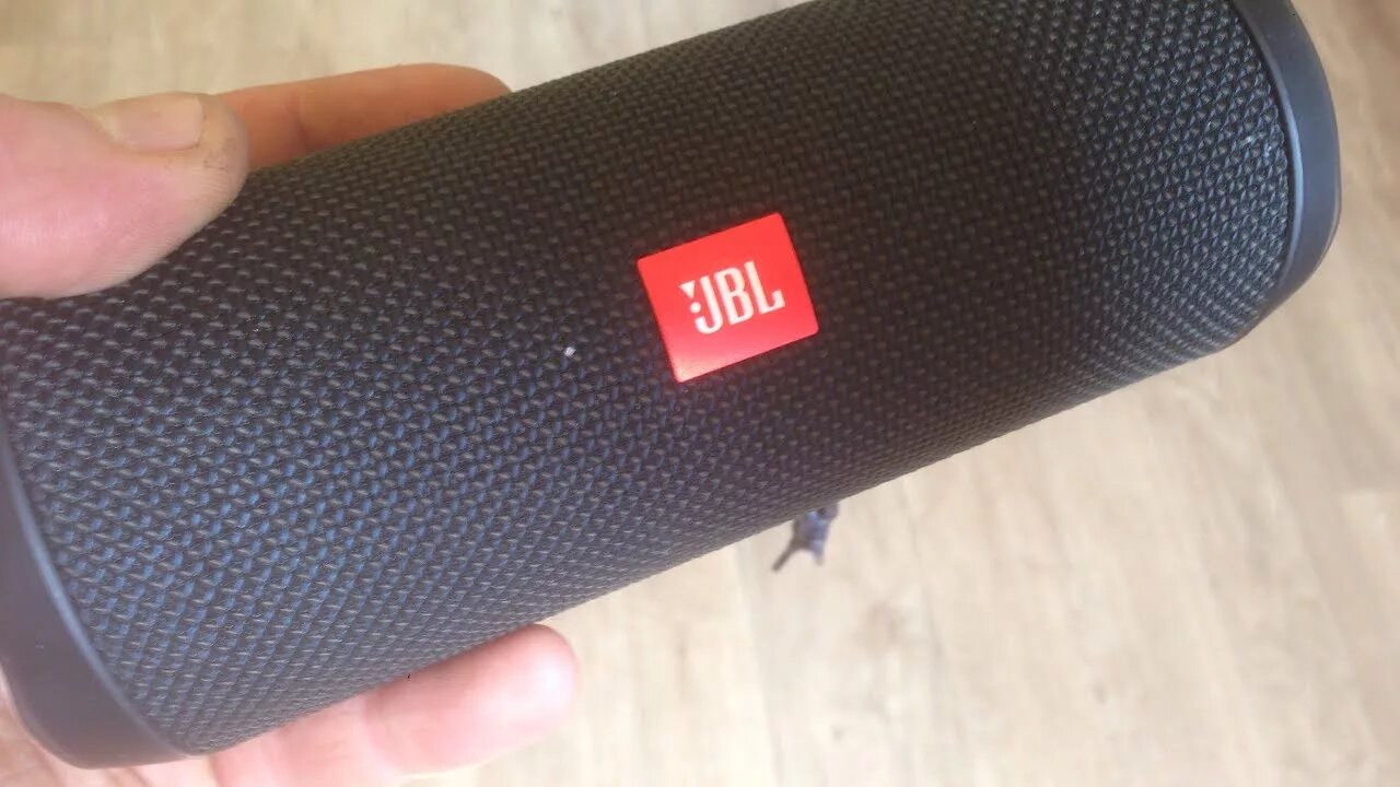 Колонка Джибиэль с Алисой. JBL 2 колонки в одной. Колонка unico wsbsunc. Динамики Джибиэль 16.