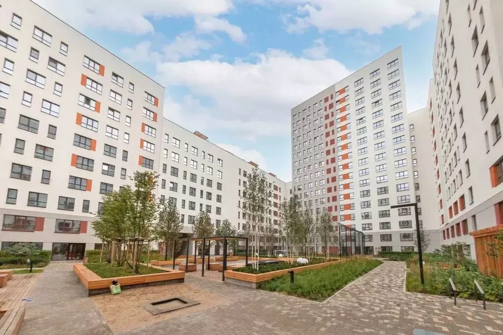 Ул. Жк брусника шишимская горка. Улица мраморская дом 34. Жк брусника екатеринбург уктус. Жк брусника шишимская горка.