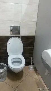 Где туалет в торговом центре