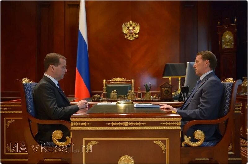 Правительство попросить. Воронеж встреча с губернатором.