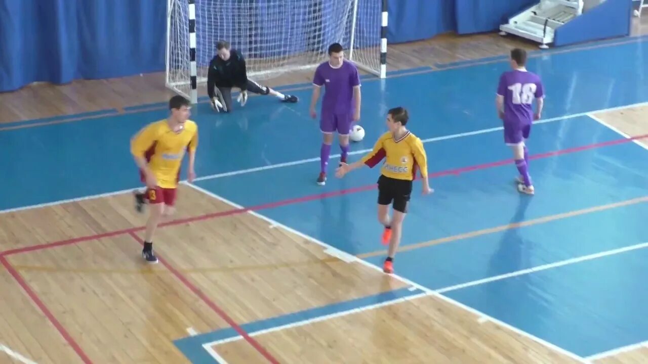 Чемпионат москвы нмл супер лига. Мини футбол москва турнир. Спортивные мероприятия футбол. Мини-футбольные турниры в красноярске. Футбольный турнир.