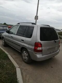Мазда демио 2000