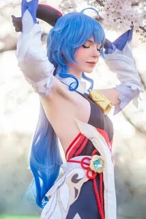 Ganyu genshin cosplay