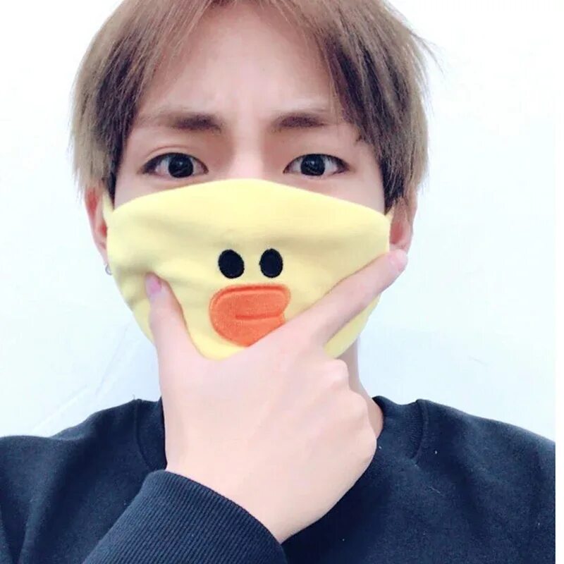 Маска бтс. Bts mask маска бтс. уточка бтс. бтс в масках для лица. утка bts.