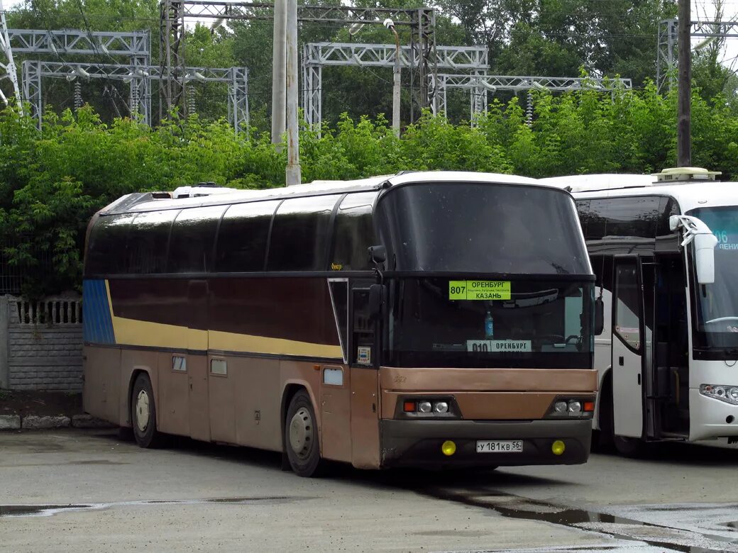 Автобус казанский автовокзал. Neoplan 116. Neoplan n116 кабина. Neoplan n6121 троллейбус. Оренбург Казань автовокзал.