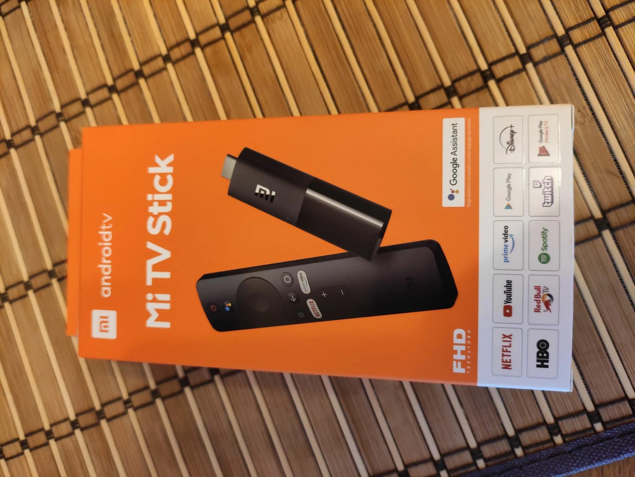 Xiaomi стик купить. Медиаплеер Xiaomi mi TV Stick. Медиаплеер Xiaomi mi TV Stick 2k HDR.