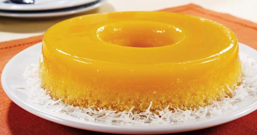 Торт из желтков. Куиндим. Бразильский Куиндим. Сладости из желтков. Бразильский десерт.