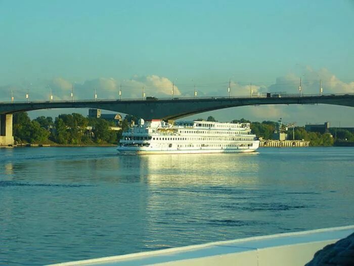 Муром река Волга. Муром река. Волга Мур. Роловой Волга. Volga is longest river