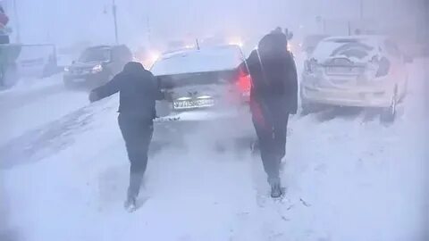Задержаться в следствии снегопада