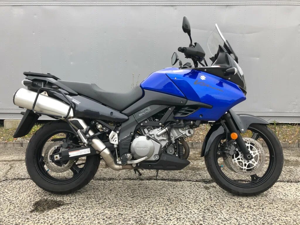 Suzuki strom 1000. V strom 650 xt. Suzuki strom 1000. Растаможка мотоцикла. Suzuki strom 1000.