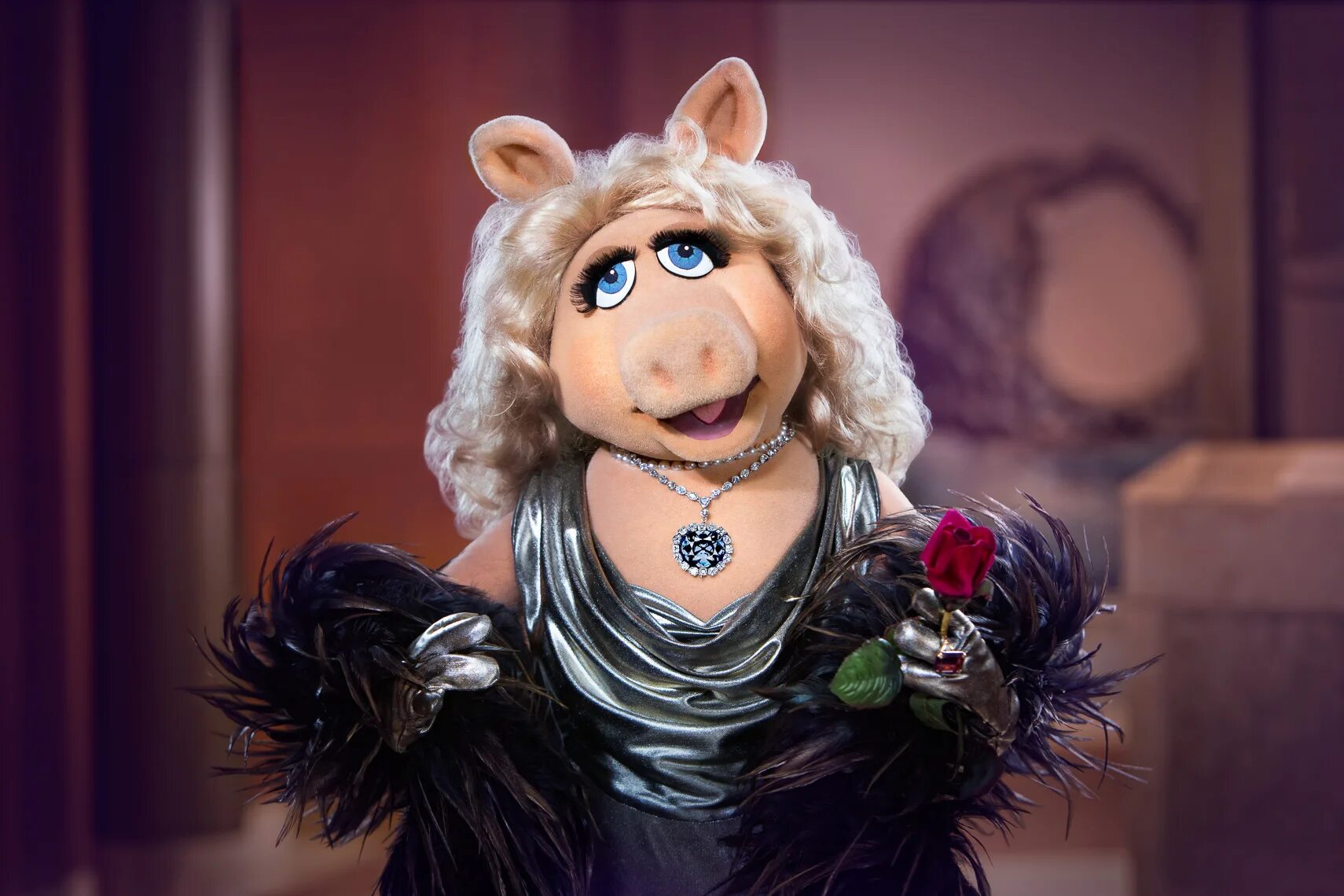 Миссис пигги. Мисс Пигги. Miss Piggy Мисс Пигги. Мисс Пигги из Маппет шоу. Улица сезам Мисс Пигги.