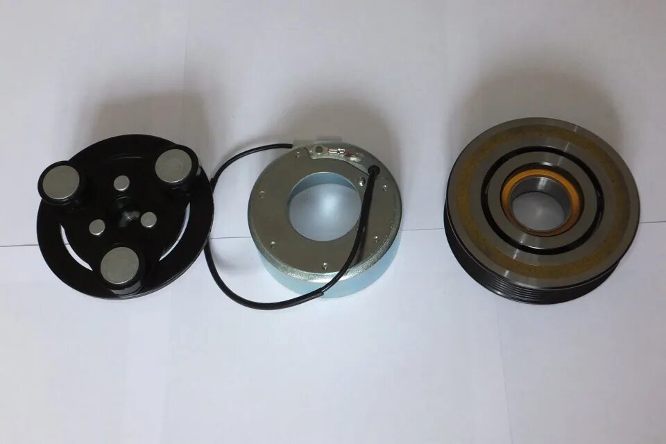 Муфта кондиционера cx 7. Муфта кондиционера мазда сх 7. 9908402 р/к муфты вентилятора kysor k22ra/k26ra сальники. Cx-7 муфта компрессора кондиционера. Муфта кондиционера мазда сх 7.
