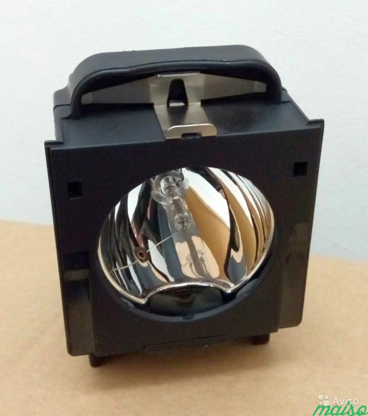 Лампа barco r9832773. Проектор barco hdq-2k40. Лампа для проектора барко. Лампа для проектора барко. Лампа barco bme hdq lamp 7.