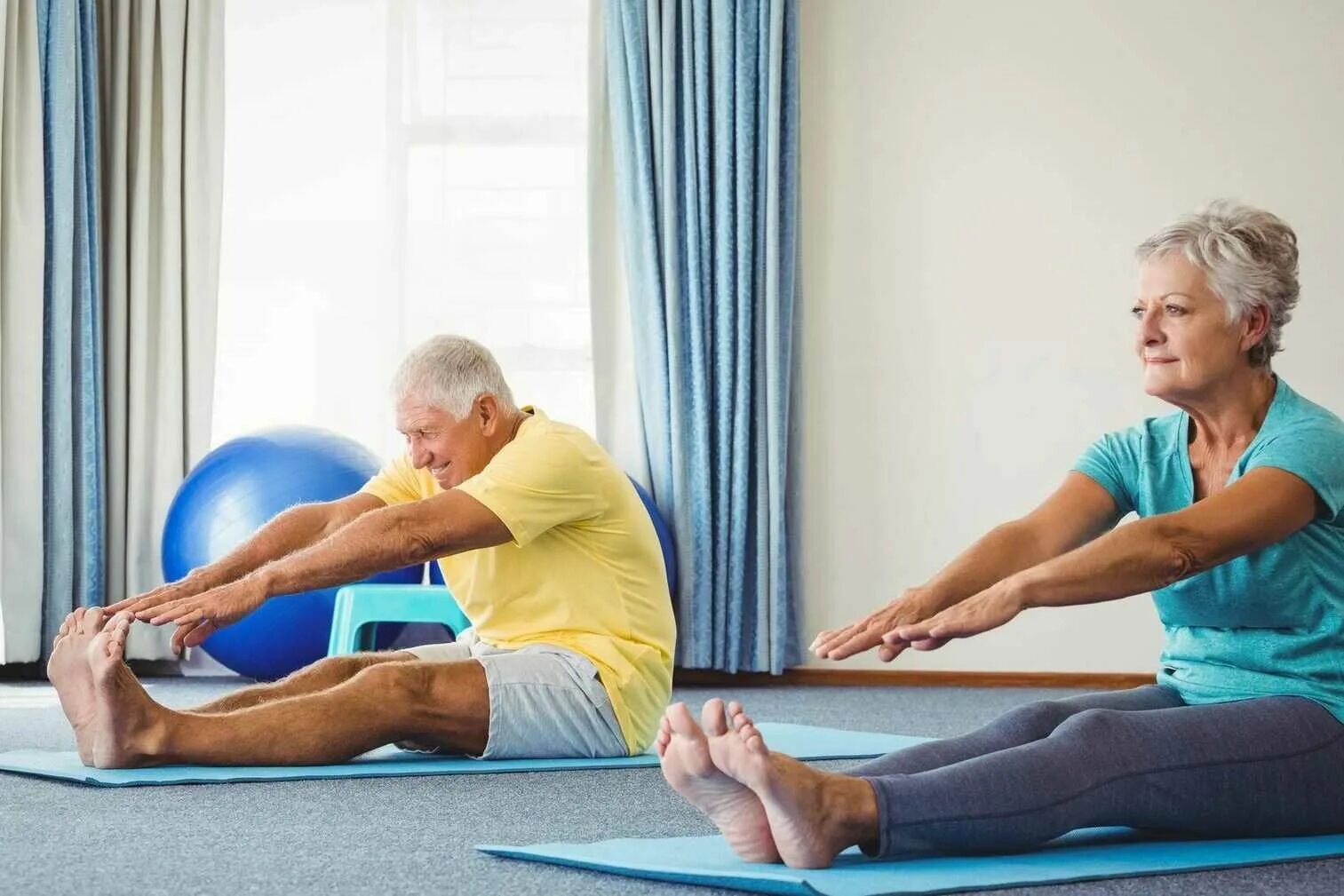 Физкультура для пожилых. Пенсионеры занятия спортом. Спортивные люди в возрасте. Физкультура для пожилых. Занятия для людей старшего возраста.